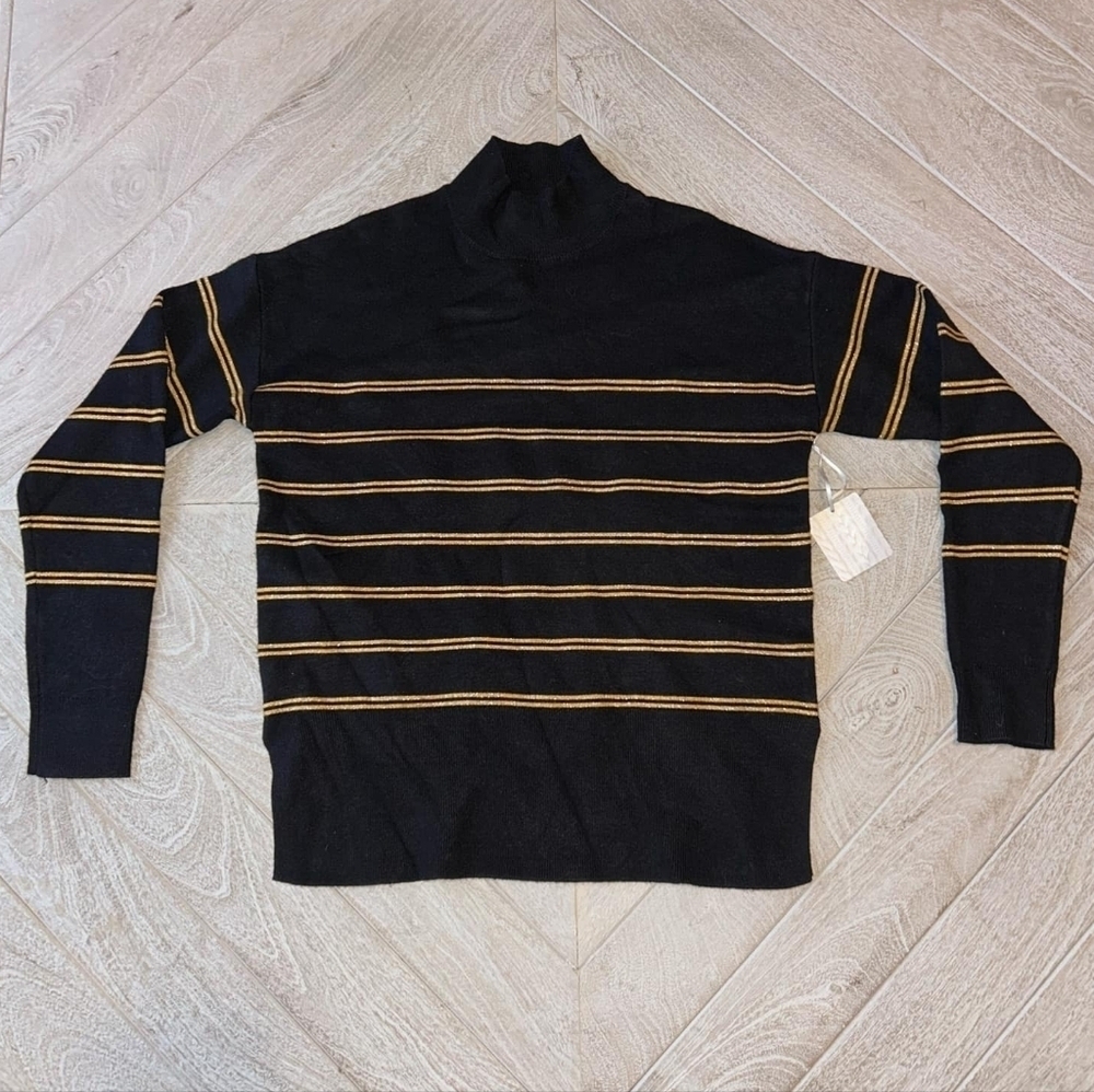 CYNTHIA ROWLEY Sweater NWOT XS